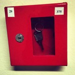 Может тебе еще и ключ от шкафа дать, где лежит ключ от квартиры, где деньги лежат?