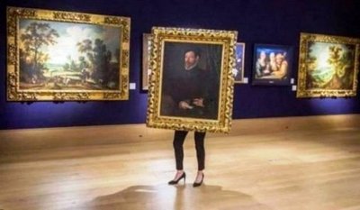Водил меня Серёга на выставку Ван Гога...