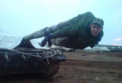 Боец специального назначения.