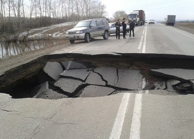 Весна обнажила неровности на российских дорогах